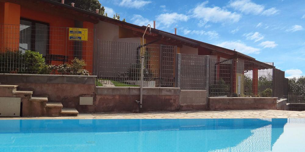 Aparthotel Borgo Blu Poggio Lazise Exterior foto