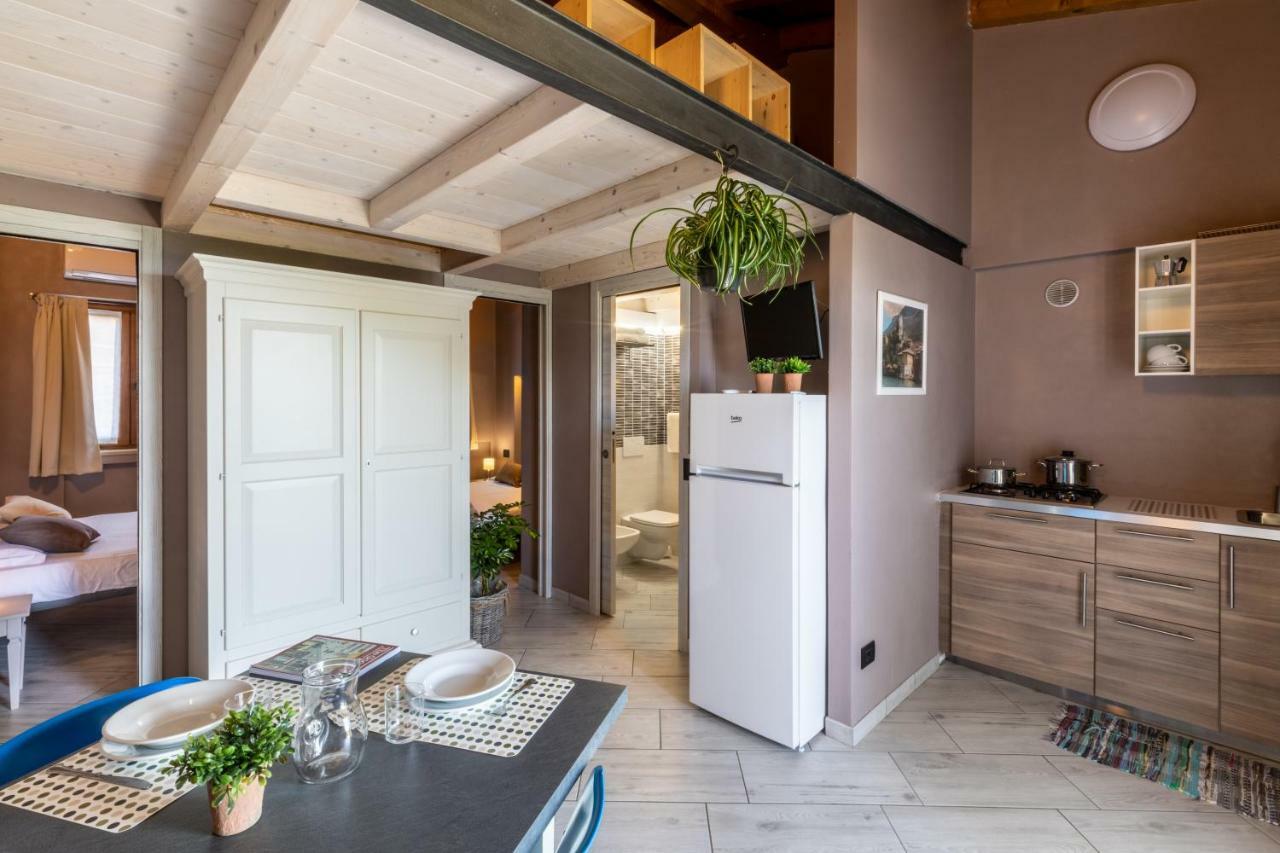 Aparthotel Borgo Blu Poggio Lazise Exterior foto