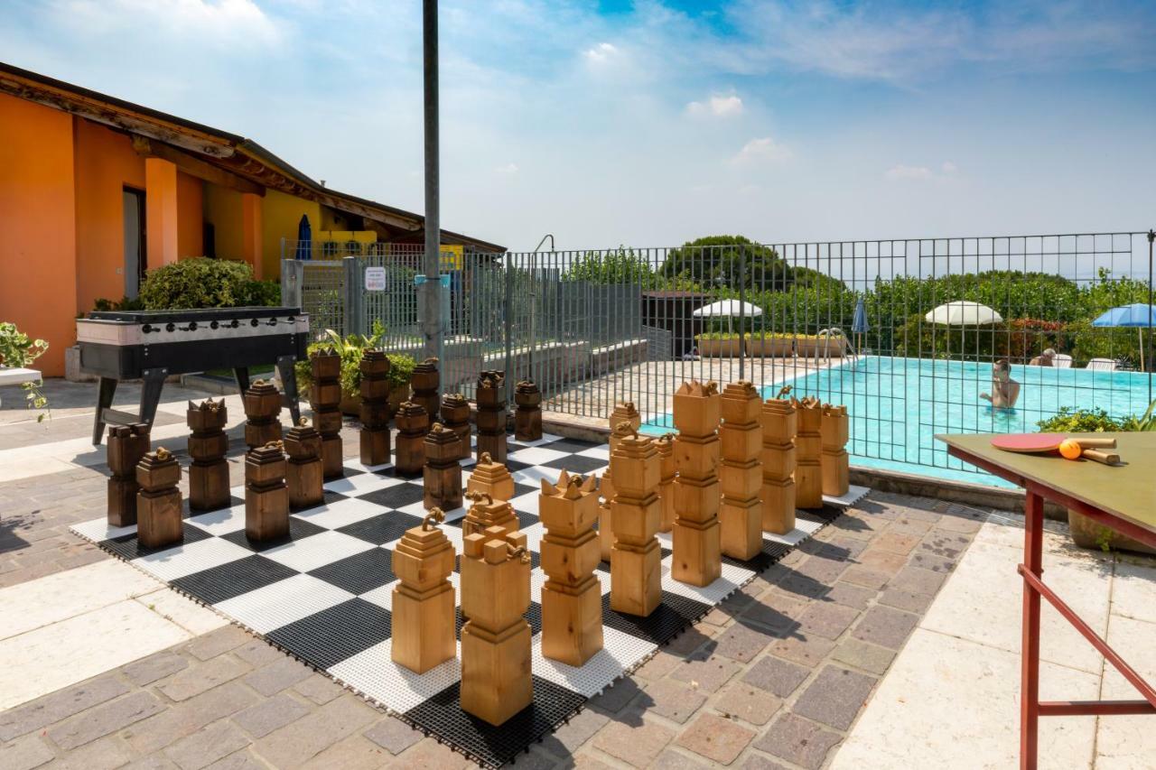 Aparthotel Borgo Blu Poggio Lazise Exterior foto